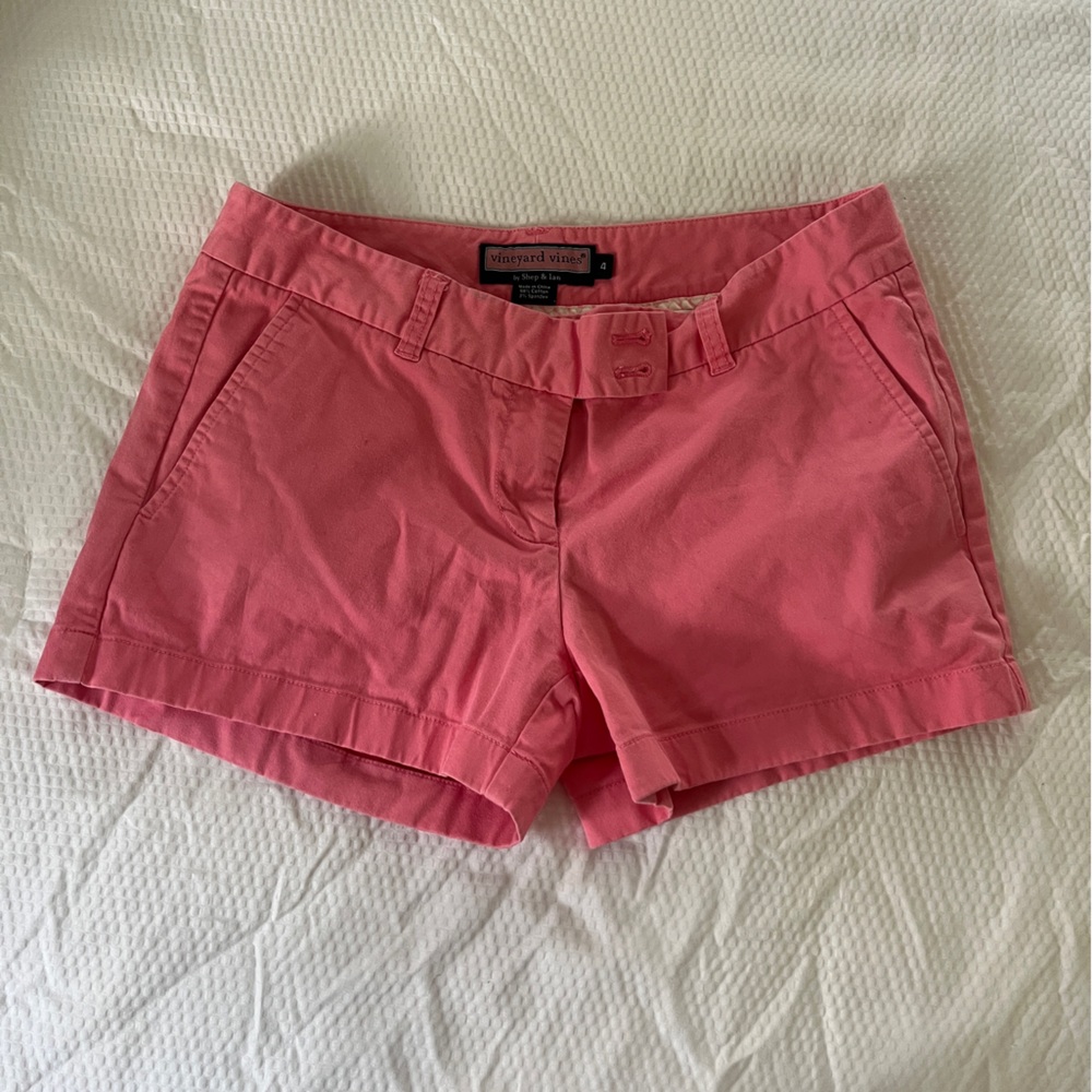 Vineyard Vines Low Rise Light Pink Women's Bermudas